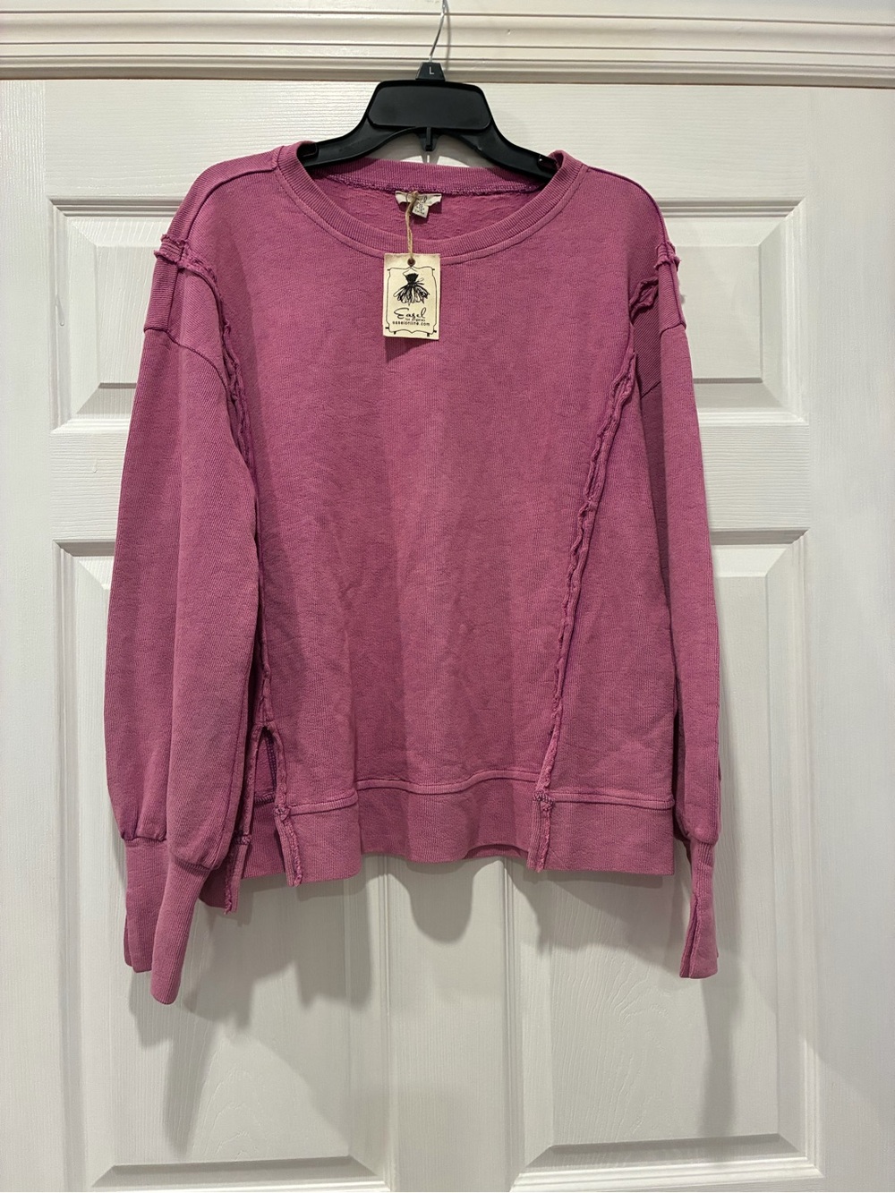 easel Dusty Rose Crewneck Pullover Sweatshirt